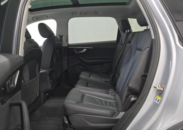 2022 Audi Q7 Premium 55 TFSI quattro Tiptronic