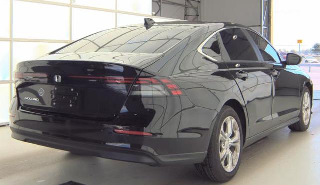2025 Honda Accord Sedan LX