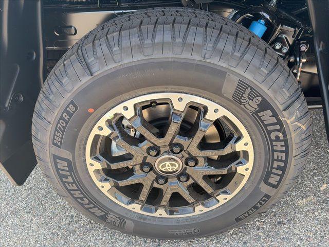 2026 Toyota Tundra SR5 CrewMax 5.5' Bed