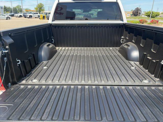 2026 Toyota Tundra SR5 CrewMax 5.5' Bed