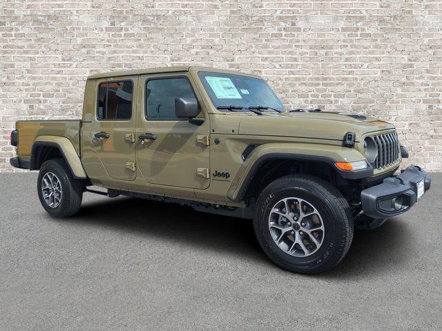 2026 Jeep Gladiator GLADIATOR SPORT S 4X4 2026 Jeep Gladiator GLADIATOR SPORT S 4X4
