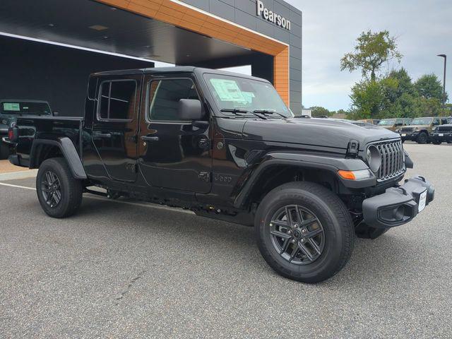 2026 Jeep Gladiator GLADIATOR SPORT S 4X4 2026 Jeep Gladiator GLADIATOR SPORT S 4X4