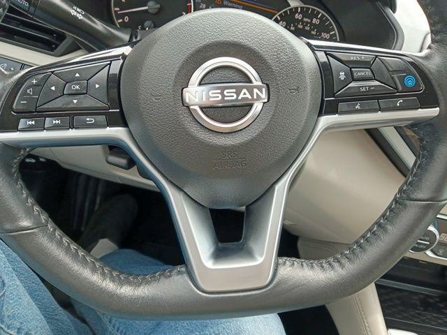 2023 Nissan Altima SL FWD