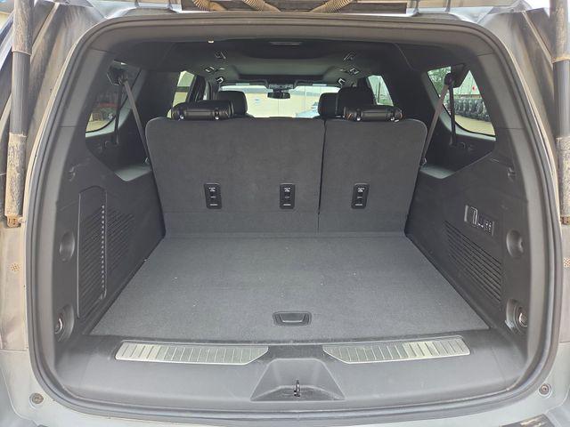 2024 GMC Yukon XL 4WD AT4