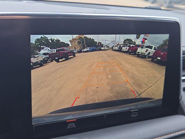 2024 GMC Yukon XL 4WD AT4
