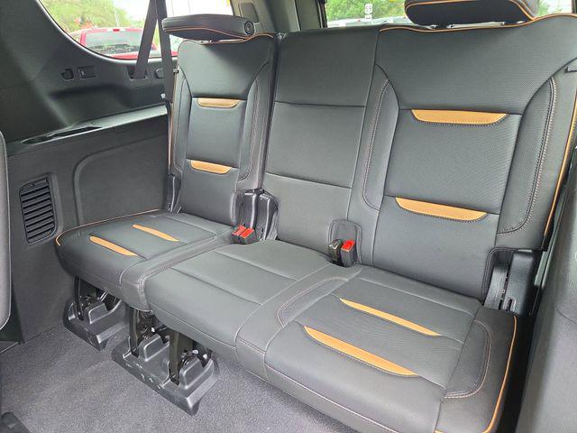 2024 GMC Yukon XL 4WD AT4