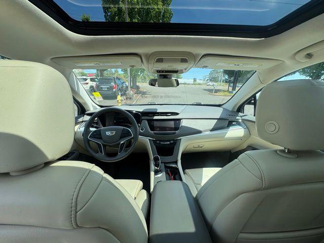 2017 Cadillac XT5 Premium Luxury