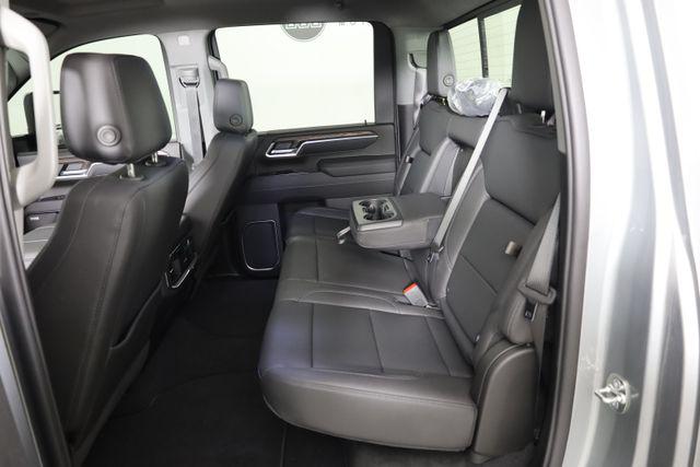 2026 GMC Sierra 3500HD Crew Cab, Long Bed, SLT Dual Rear Wheel, 4WD