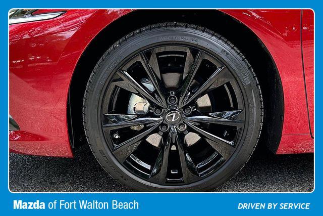 2024 Lexus ES 350 F SPORT Handling