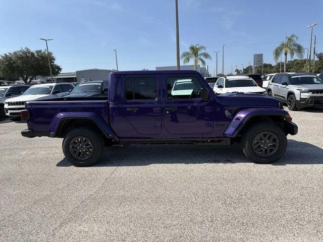 2026 Jeep Gladiator GLADIATOR SPORT S 4X4 2026 Jeep Gladiator GLADIATOR SPORT S 4X4