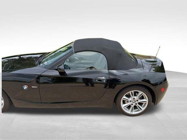 2004 BMW Z4 3.0i
