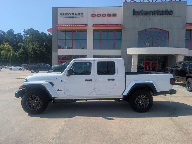 2026 Jeep Gladiator GLADIATOR SPORT S 4X4 2026 Jeep Gladiator GLADIATOR SPORT S 4X4