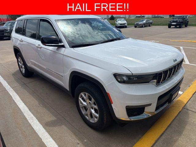 2023 Jeep Grand Cherokee L Limited 4x4 for sale in Salina, KS