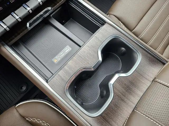 2026 GMC Acadia Denali Ultimate AWD