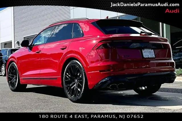 2026 Audi SQ8 Premium Plus TFSI quattro Tiptronic