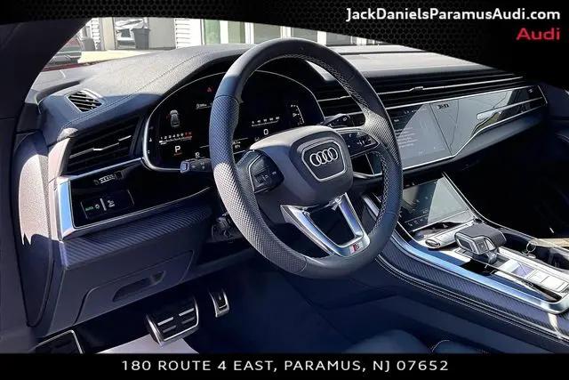 2026 Audi SQ8 Premium Plus TFSI quattro Tiptronic