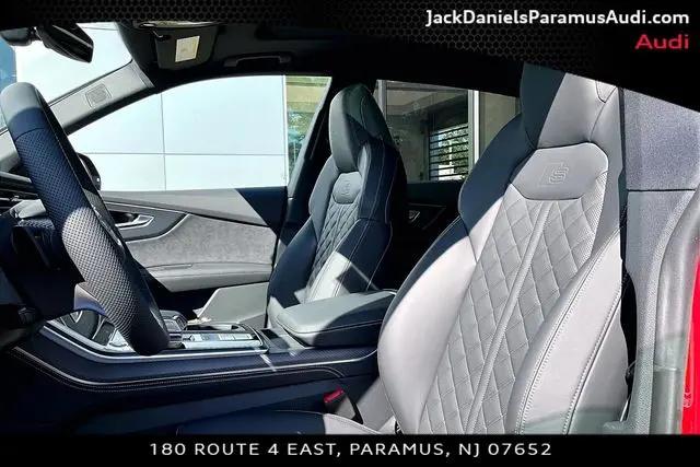2026 Audi SQ8 Premium Plus TFSI quattro Tiptronic