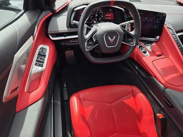 2024 Chevrolet Corvette Stingray RWD Convertible 2LT
