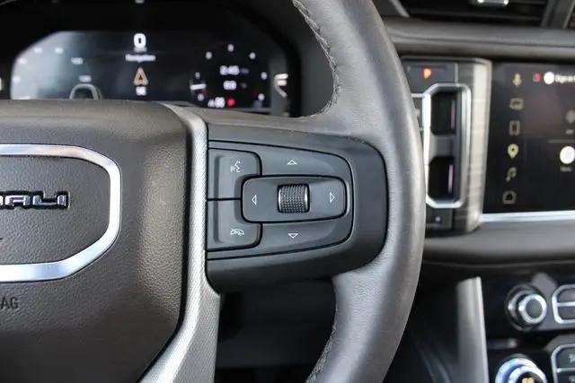 2024 GMC Yukon 4WD Denali