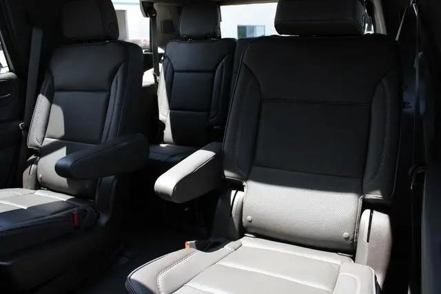 2024 GMC Yukon 4WD Denali