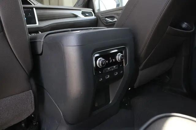 2024 GMC Yukon 4WD Denali