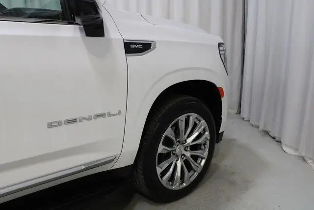 2024 GMC Yukon 4WD Denali
