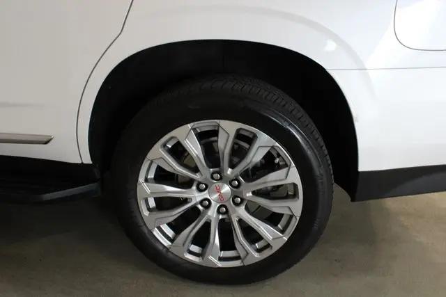 2024 GMC Yukon 4WD Denali