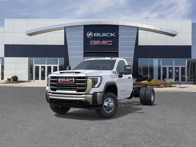 2026 GMC Sierra 3500HD Pro