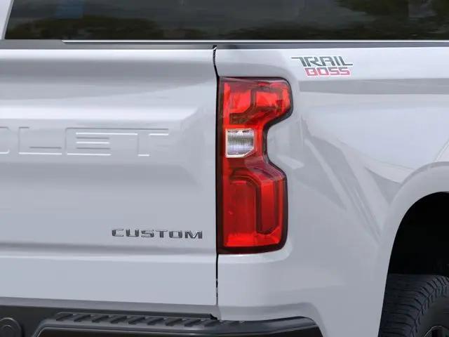 2026 Chevrolet Silverado 1500 4WD Crew Cab Short Bed Custom Trail Boss