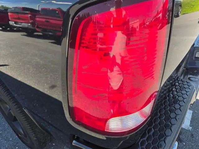 2018 Ram 1500 Big Horn Crew Cab 4x4 5'7" Box