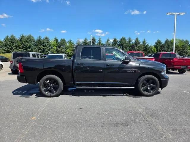 2018 Ram 1500 Big Horn Crew Cab 4x4 5'7" Box