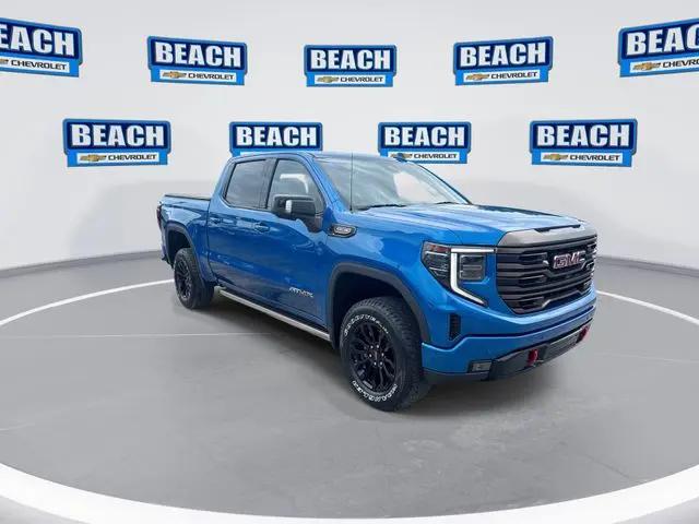 2022 GMC Sierra 1500 4WD Crew Cab Short Box AT4X
