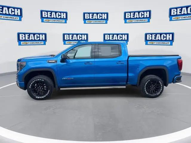 2022 GMC Sierra 1500 4WD Crew Cab Short Box AT4X