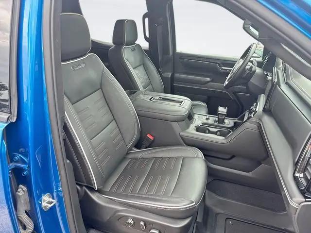 2022 GMC Sierra 1500 4WD Crew Cab Short Box AT4X