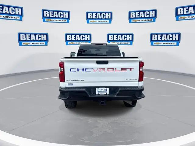 2023 Chevrolet Silverado 2500HD 4WD Double Cab Standard Bed Custom