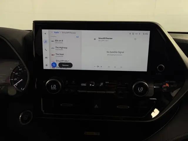 2025 Toyota Highlander XLE