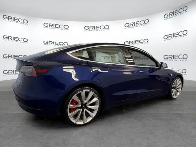 2018 Tesla Model 3 Performance