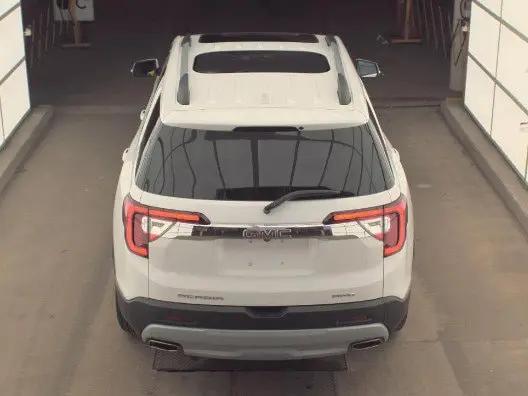 2023 GMC Acadia AWD SLT
