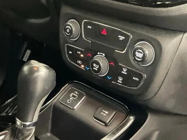 2020 Jeep Compass Altitude FWD