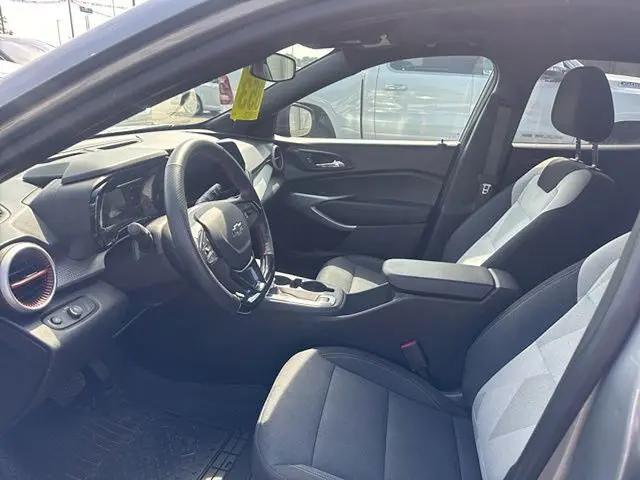 2025 Chevrolet Trax FWD 1RS