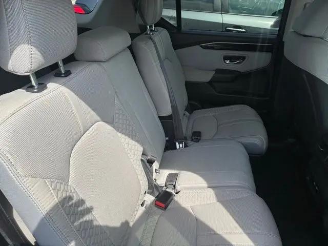 2023 Honda Pilot AWD LX