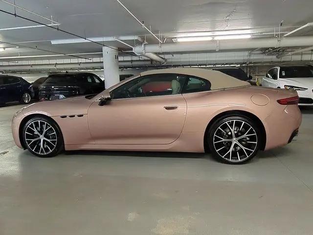 2026 Maserati GranCabrio Standard