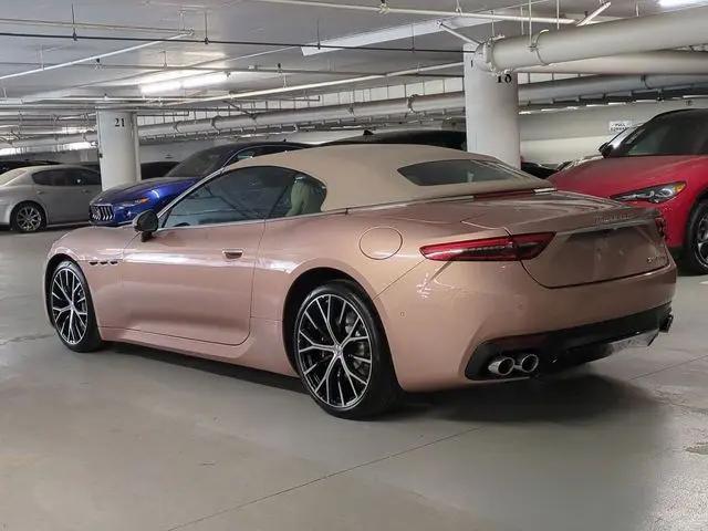 2026 Maserati GranCabrio Standard
