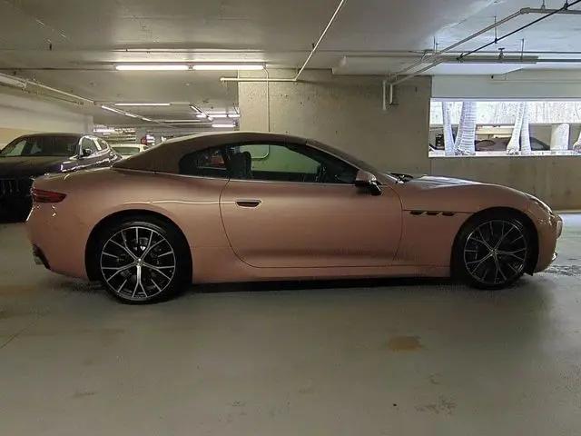 2026 Maserati GranCabrio Standard