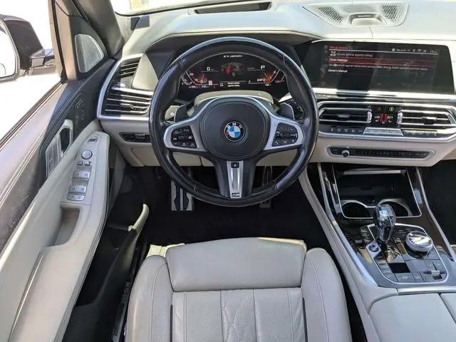 2021 BMW X7 M50i