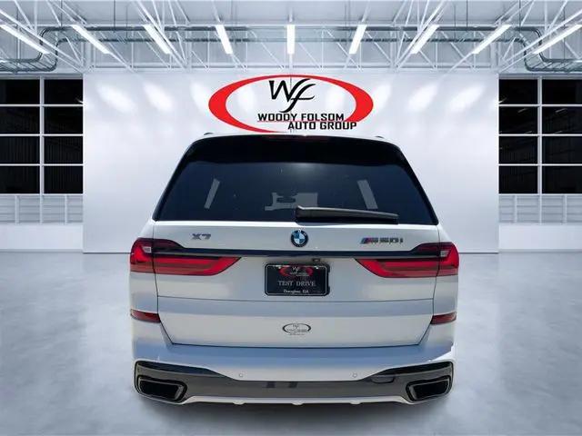 2021 BMW X7 M50i