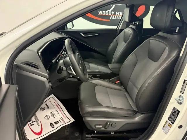 2025 Kia Niro EX