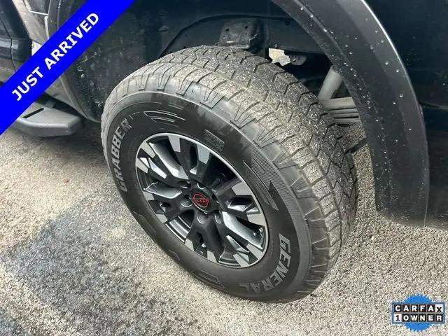 2024 Nissan Titan Crew Cab PRO-4X 4x4