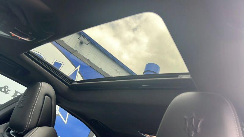 2021 Maserati Ghibli Trofeo