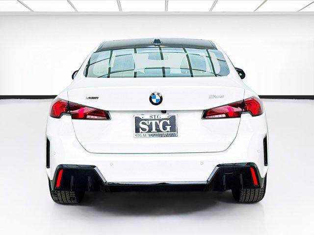 2025 BMW Coupe xDrive